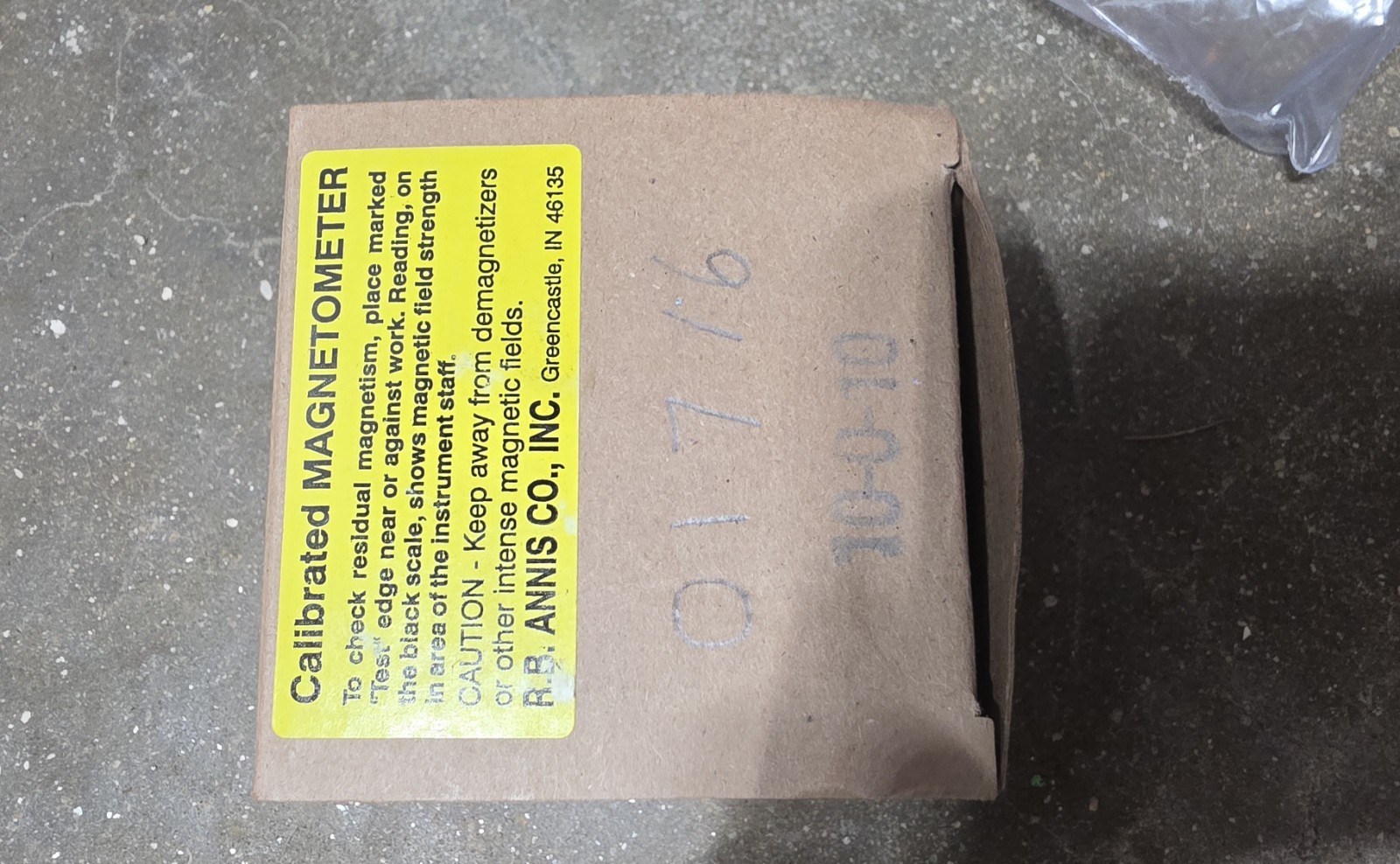 Parker Research DA-400 Contour Probe Compact AC/DC Yoke W/ Powder 115 VAC 260959