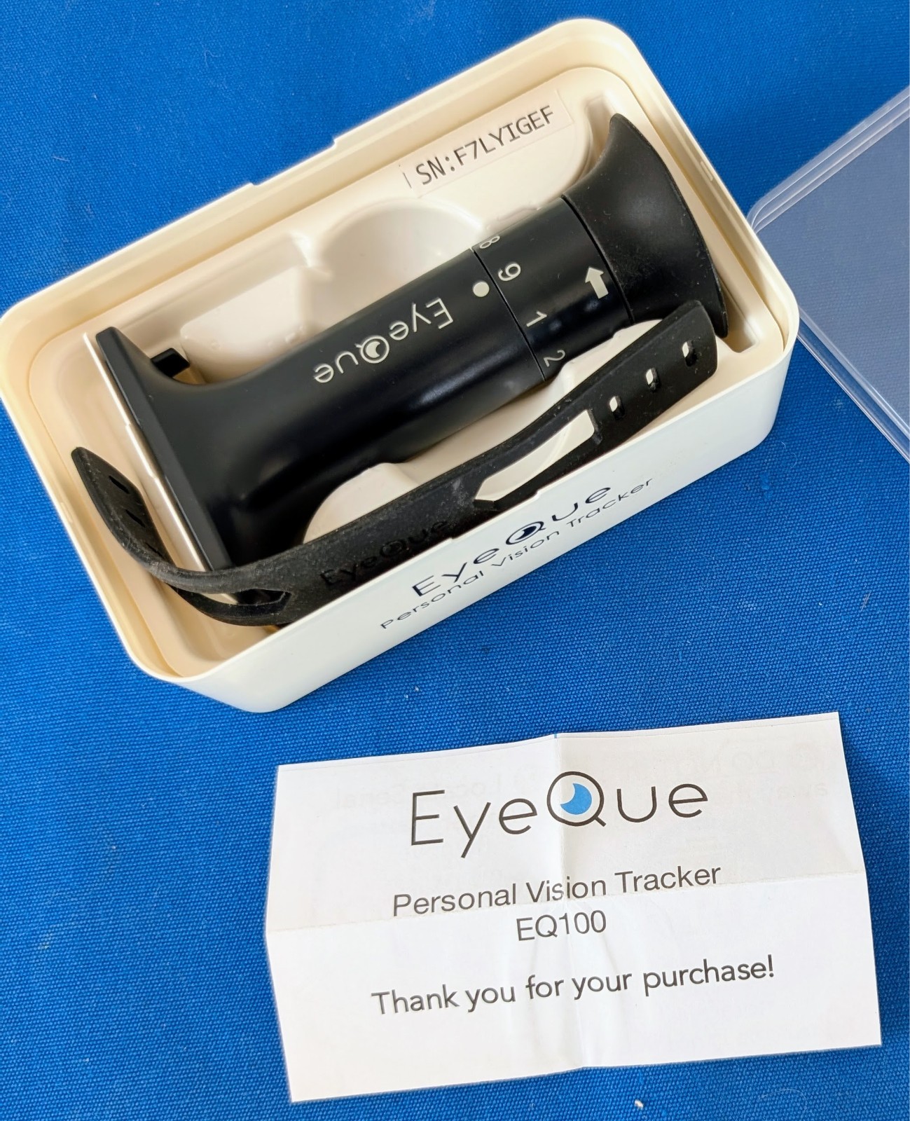 EyeQue EQ100 Vision Tracker Ophthalmic Refractometer Home Test Kit