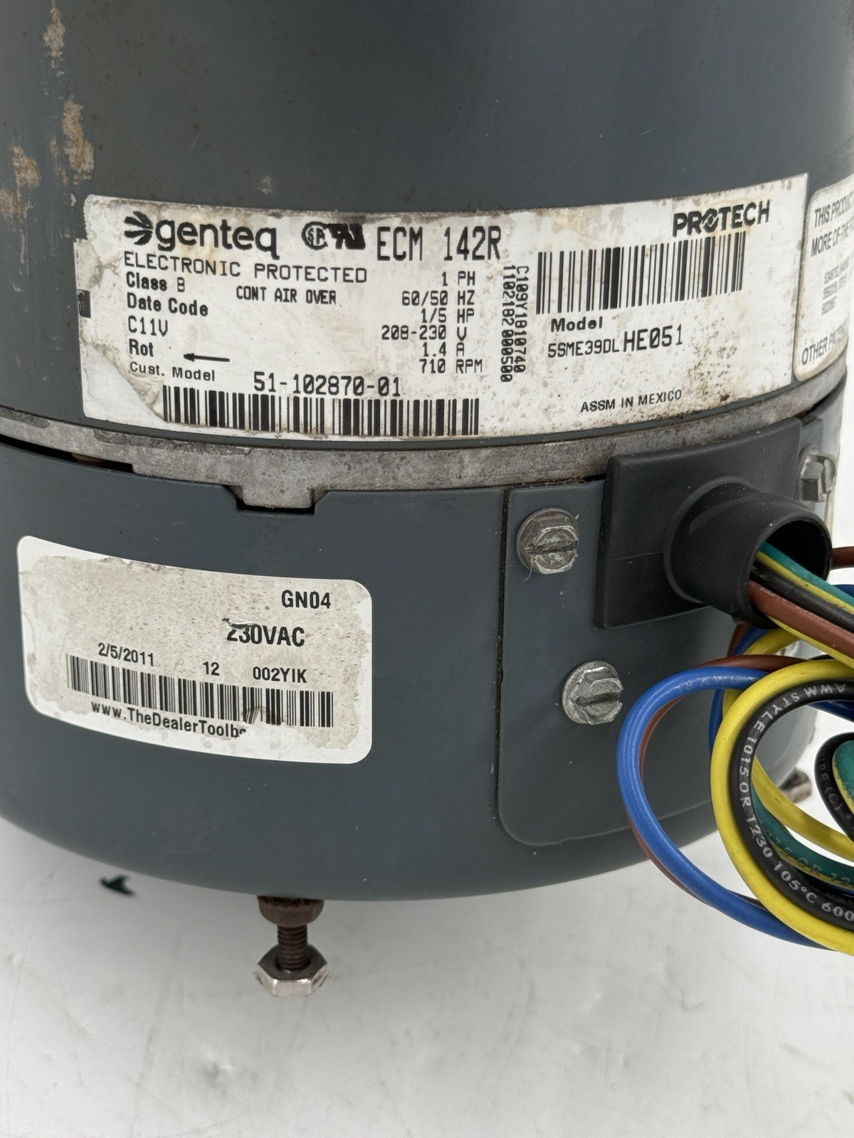 Genteq ECM142R 5SME39DLHE051 1/5HP 230V 710RPM 51-102870-01 Motor Used/Tested