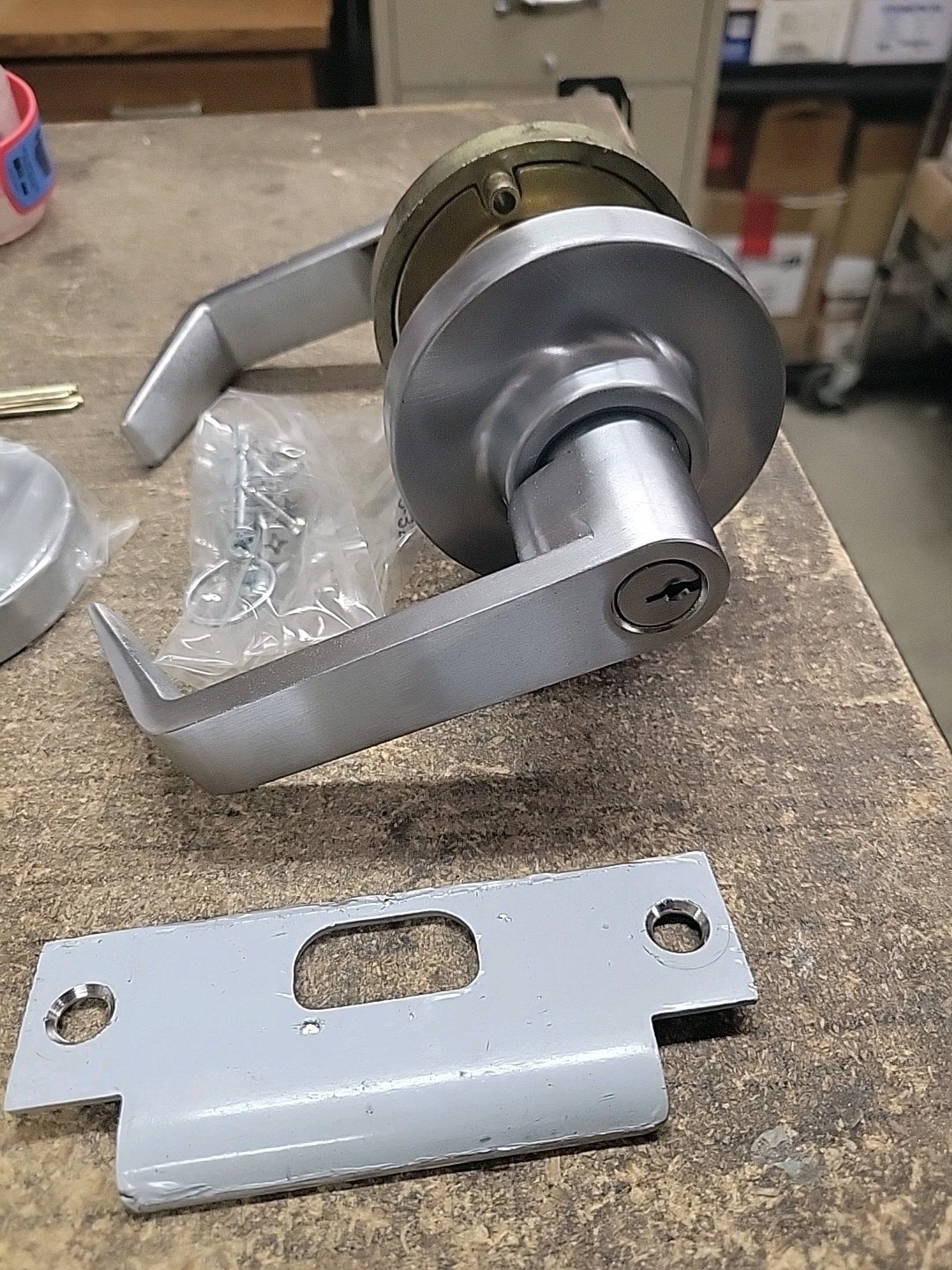 Marks 195AB/26D, Entrance Cylindrical Lever Lockset Grade 1 Survivor Series