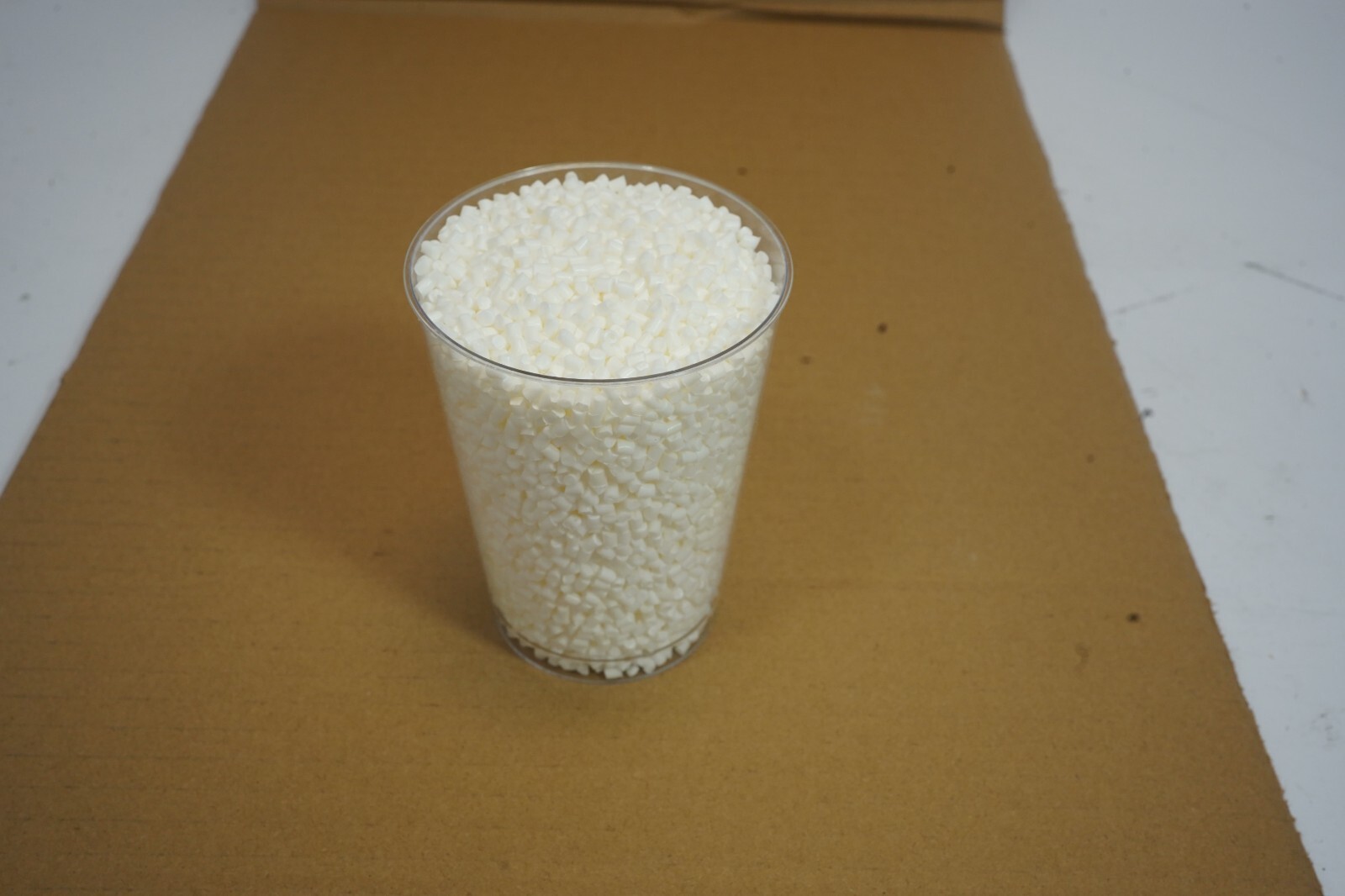 Zytel plastic injection mold pellets Polyamide 66 Nylon White FR7025V0F 10 lb