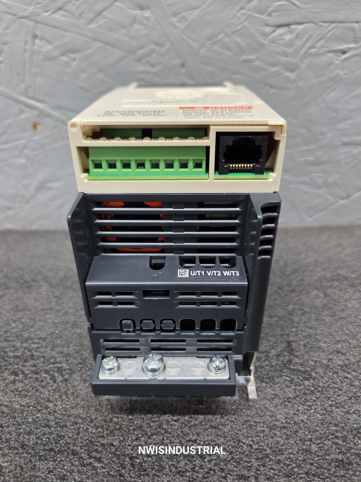 SCHNEIDER ATV12H037M2 VFD AC Motor Drive, 0.5 HP, 200-240V, 1PH in 3PH out