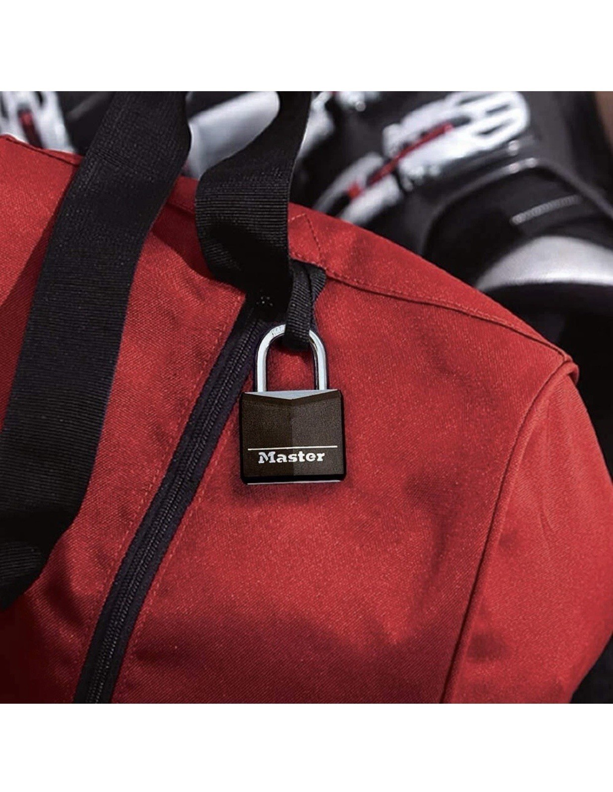 Master Lock 4 Pack Black Padlocks Indoor Outdoor Keyed Alike Security Lock – NEW