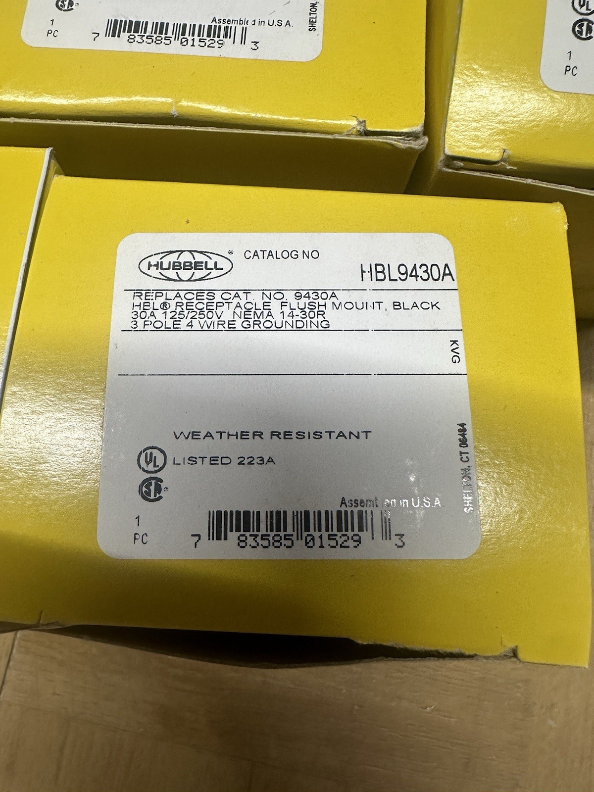 Hubbell Hbl9430a Receptacle, 30 A, 125/250V Ac Flush Mount same day shipping