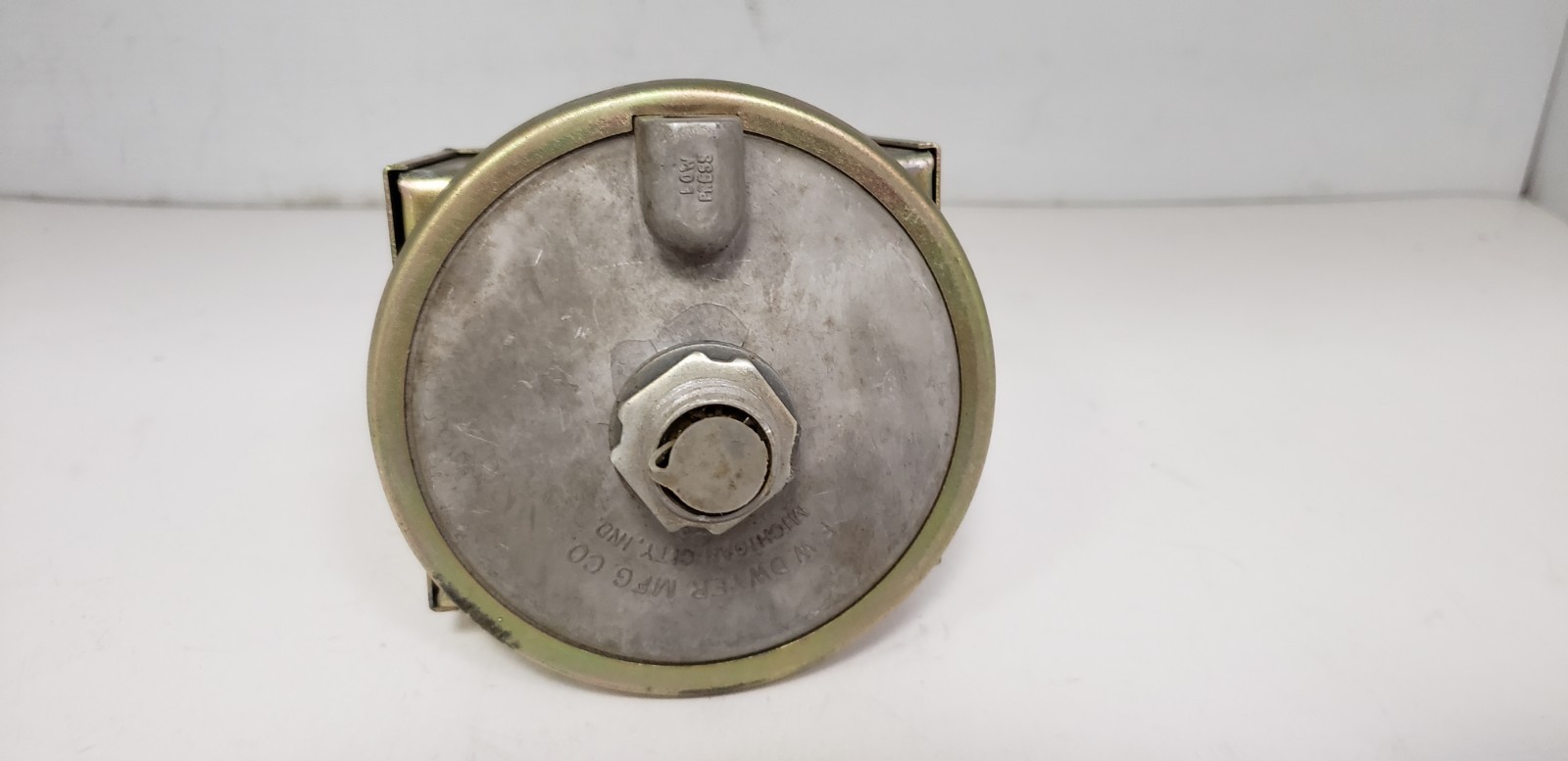 DWYER 1823-U PRESSURE SWITCH, 10 PSI MAX, 15A, 125, 250, 480 VAC
