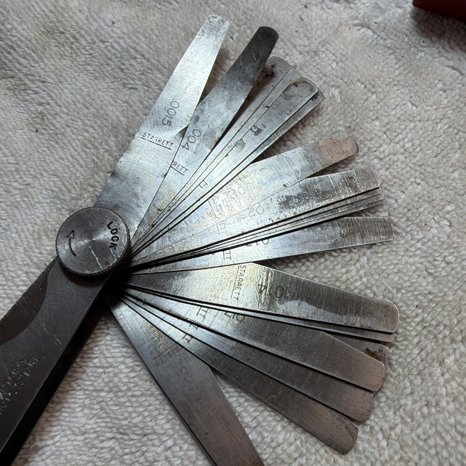 STARRETT No. 66 Tempered Steel Thickness Gage with Tapered Leaves
