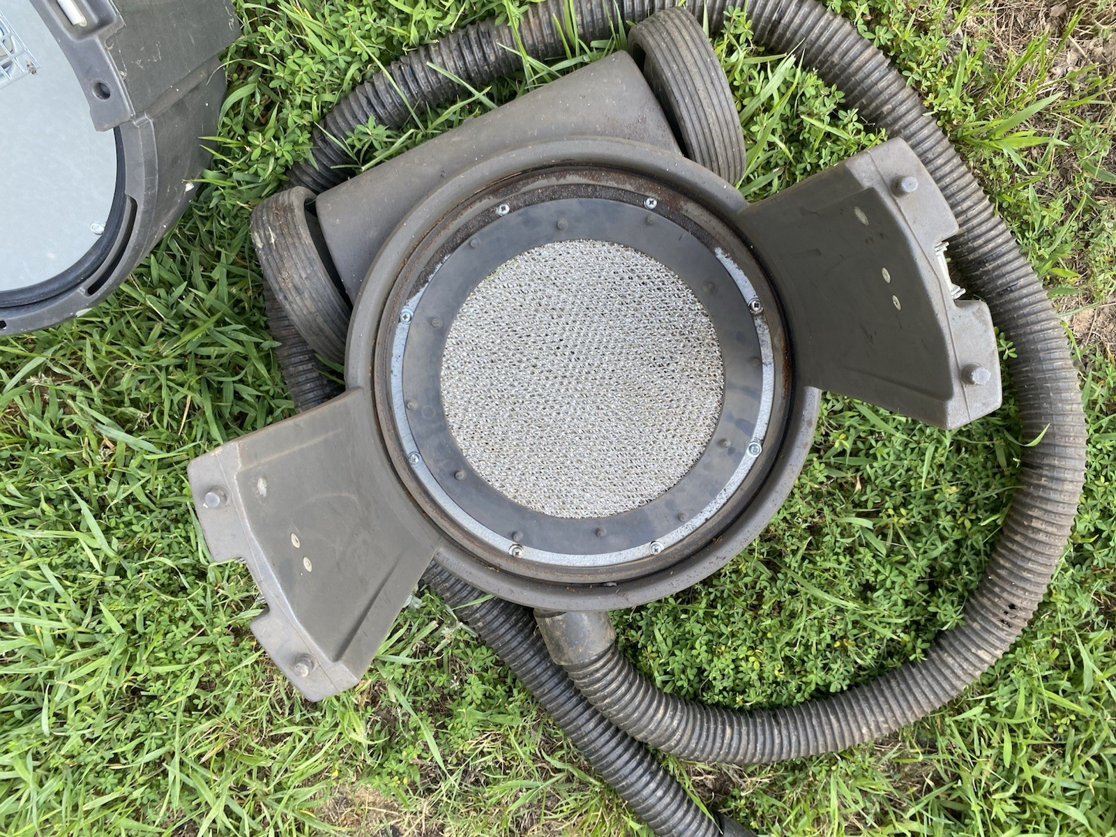 Lincoln Electric Miniflex Fume Extractor 120 V 12.0 Amps 50/60Hz With Hose
