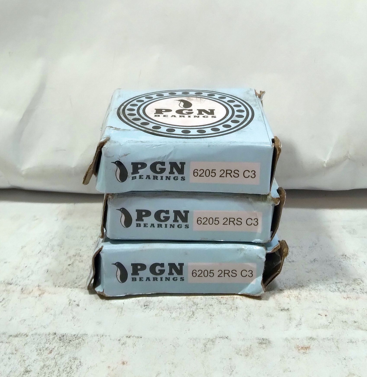 3 NEW PGN 6205 2RS C3 RUBBER SEALED BALL BEARINGS NIB ***MAKE OFFER***