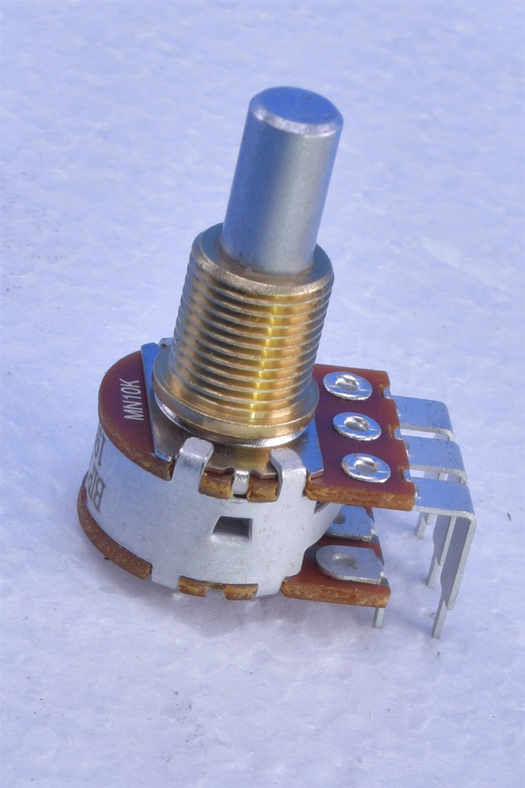 10 TT Electronics 17mm Rotary 2-Gang MN Balance Taper 10 Kilohms Potentiometers