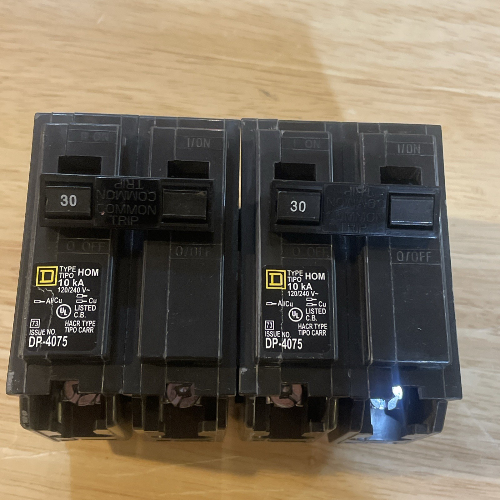 Square D Homeline 30 Amp 2-Pole Circuit Breaker(HOM230CP) (2PK)