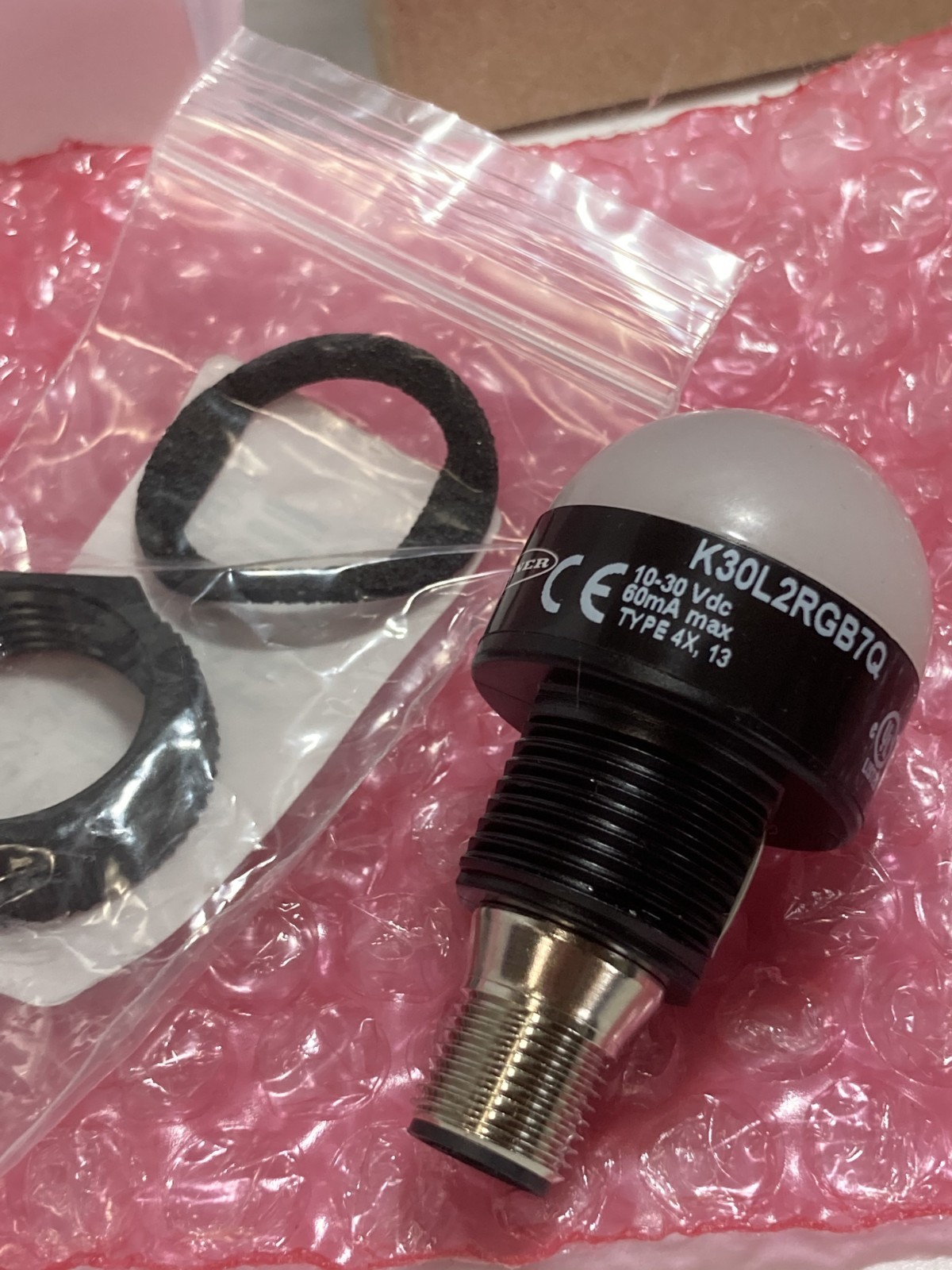 BANNER K30L2RGB7Q EZ-LIGHT 10-30V PROGRAMMABLE MULTICOLOR 5 PIN NIB