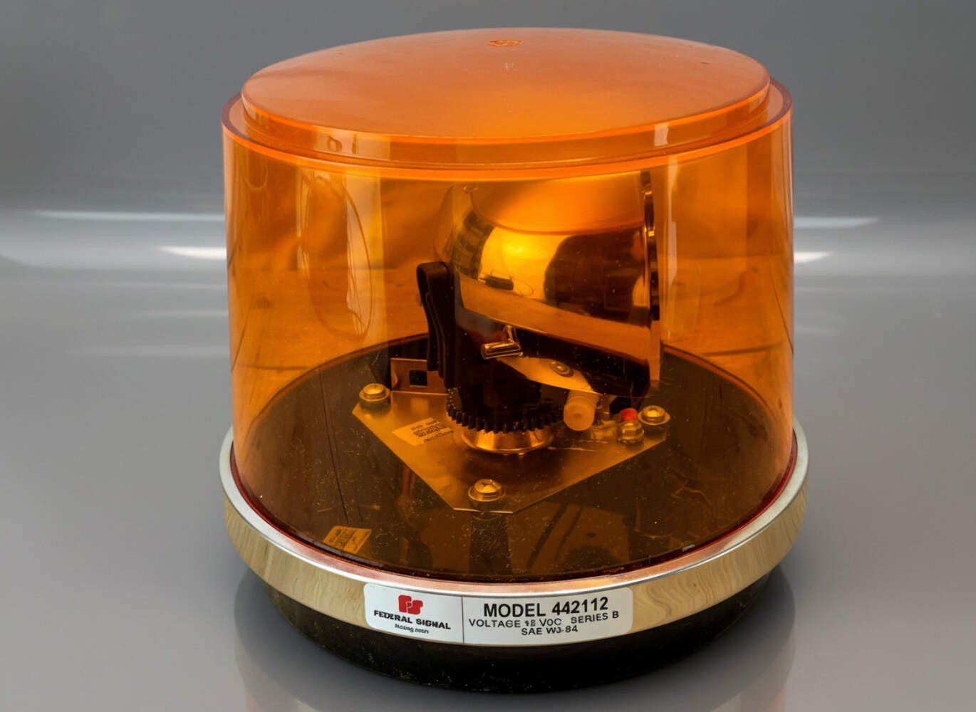 Federal Signal Corporation Emergency Amber Light Beacon 442112-02 NEW Open Box