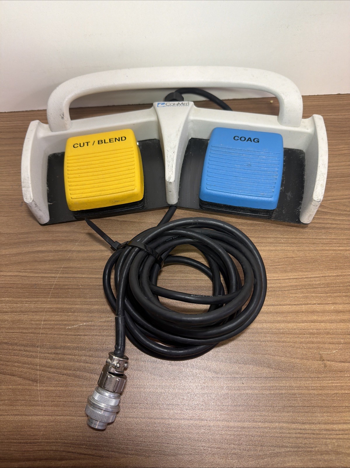 CONMED 60-6700-001 Foot Pedal Surgical Controller Footswitch ESU