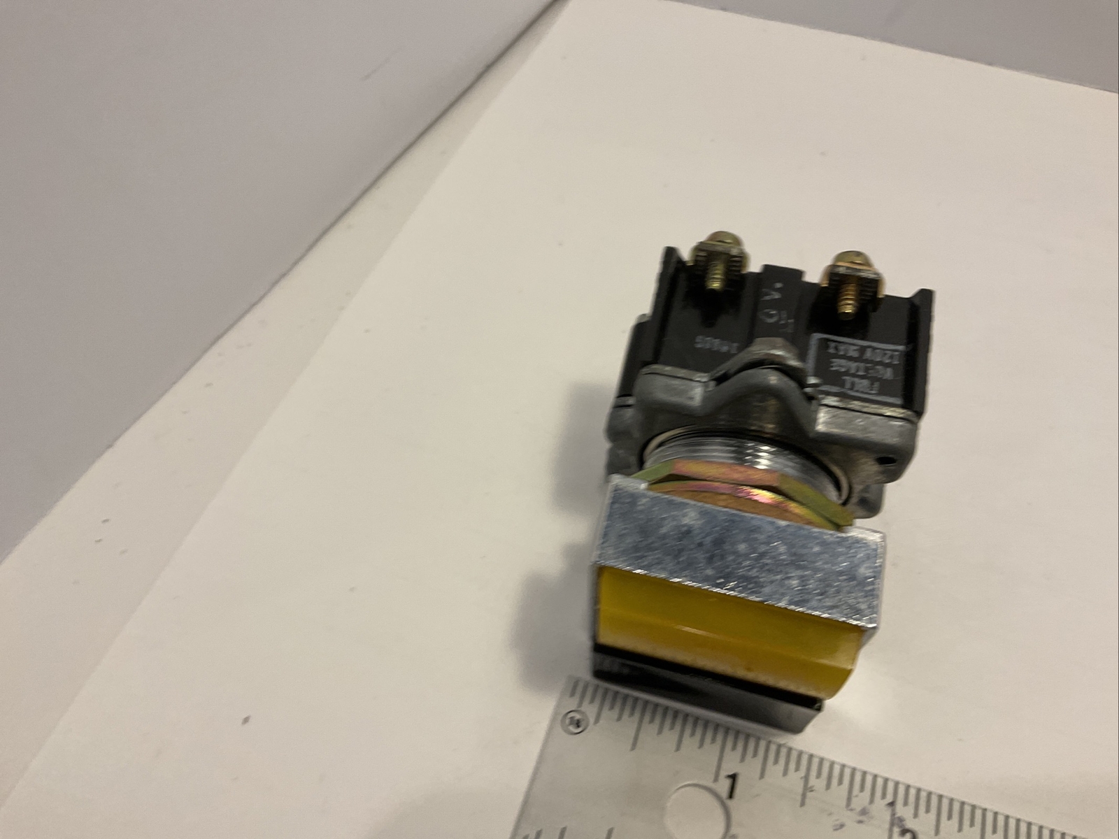 Cutler Hammer Eaton E30DX1 Push button Operator With Ind Light 6V Ac Or Dc