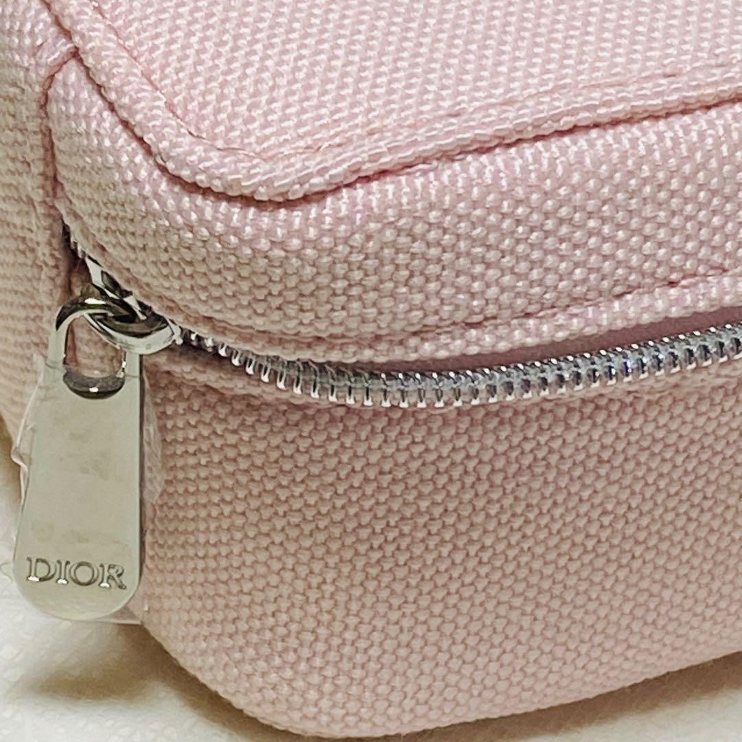 Christian Dior Dior Beauty Cosmetic Pouch & Washcloths Novelty Gift Set