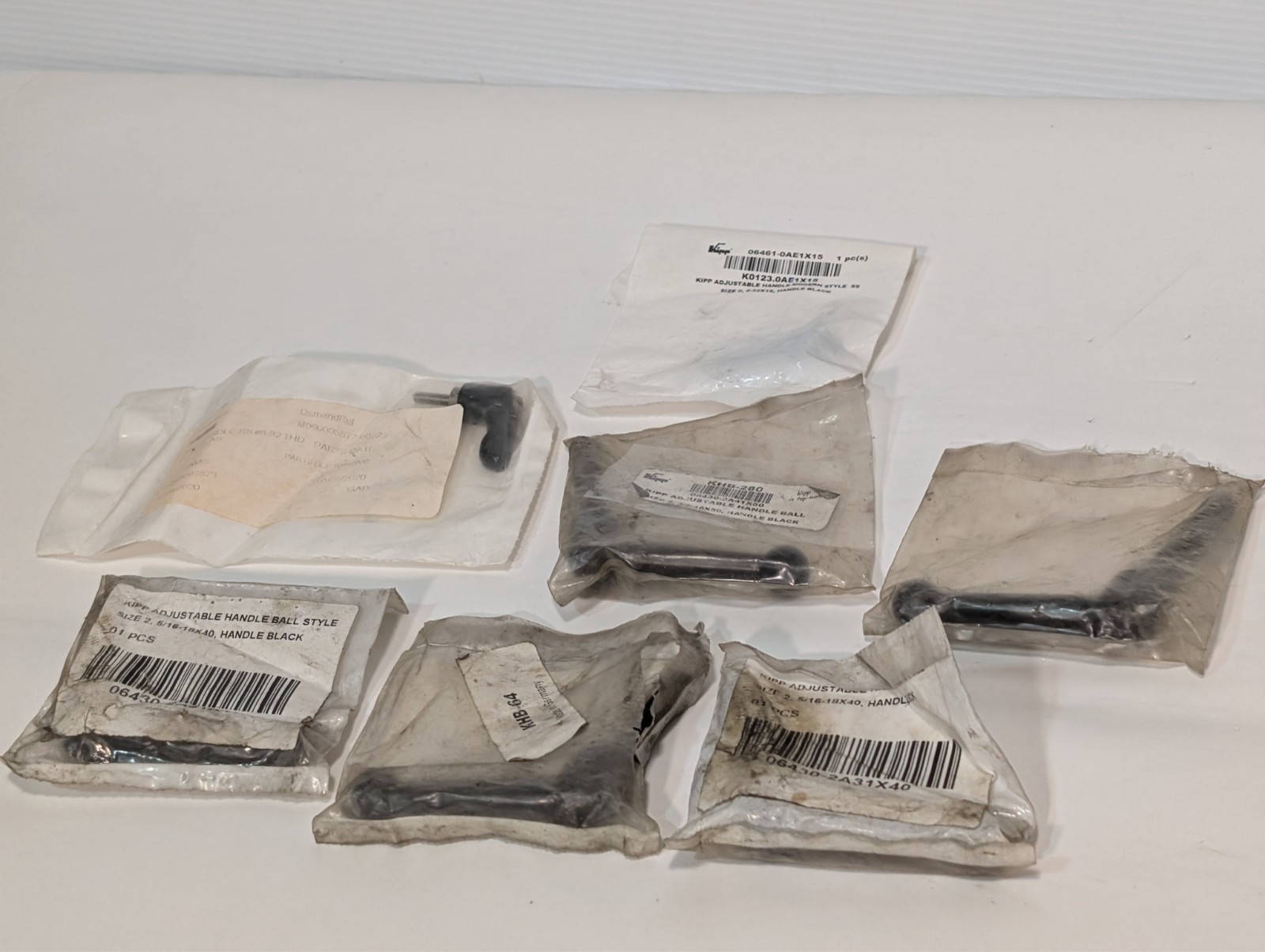 Lot of 7 KIPP K0123.0AE1X15, KHB-280, KHB-64 adjustable ball handles as shown
