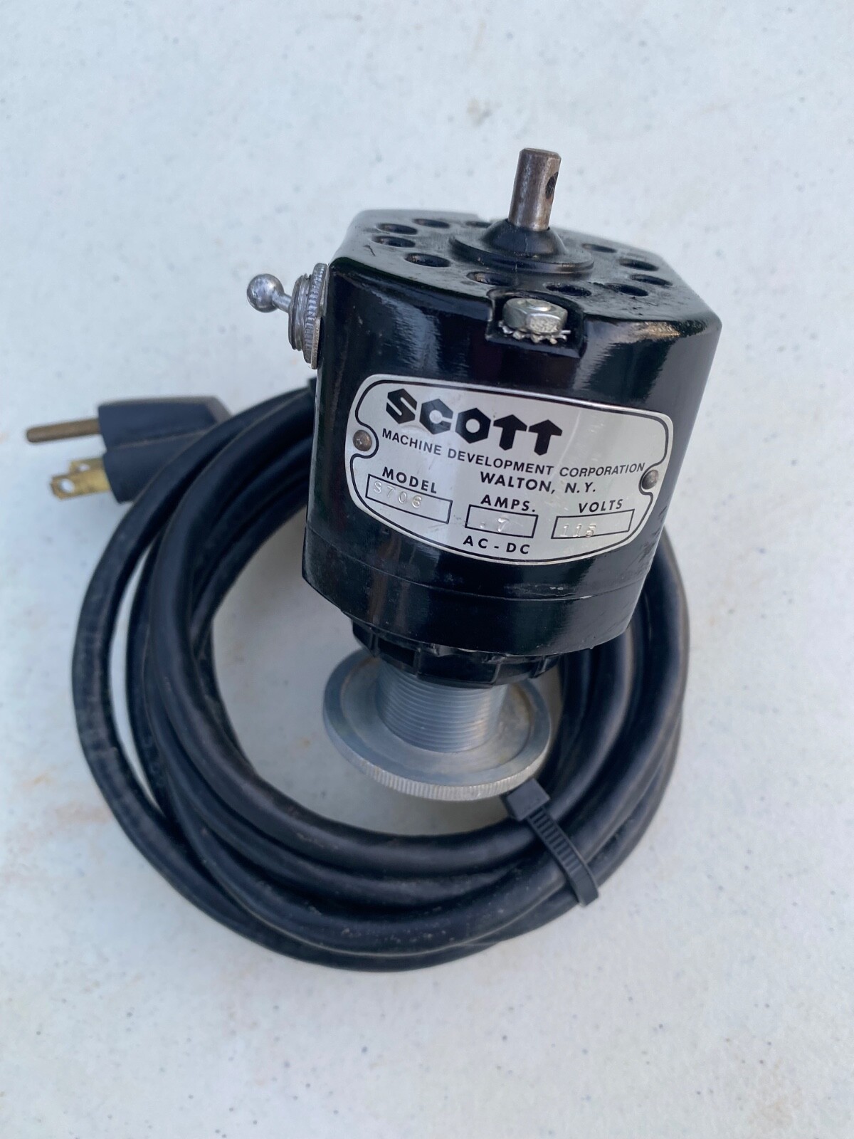 Scott Pantograph Engraver Motor 3706 Model 115 Volts Turns On Spins