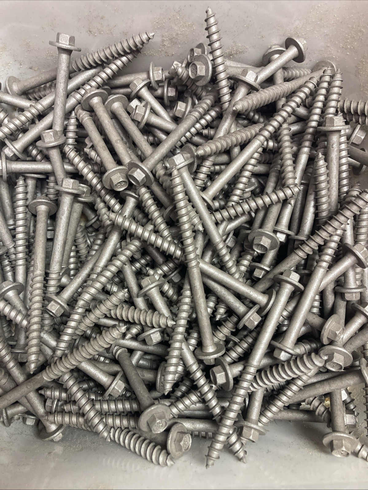 FastenMaster FMLL358B-250 LedgerLOK 3 5/8″ – 250 pc bucket