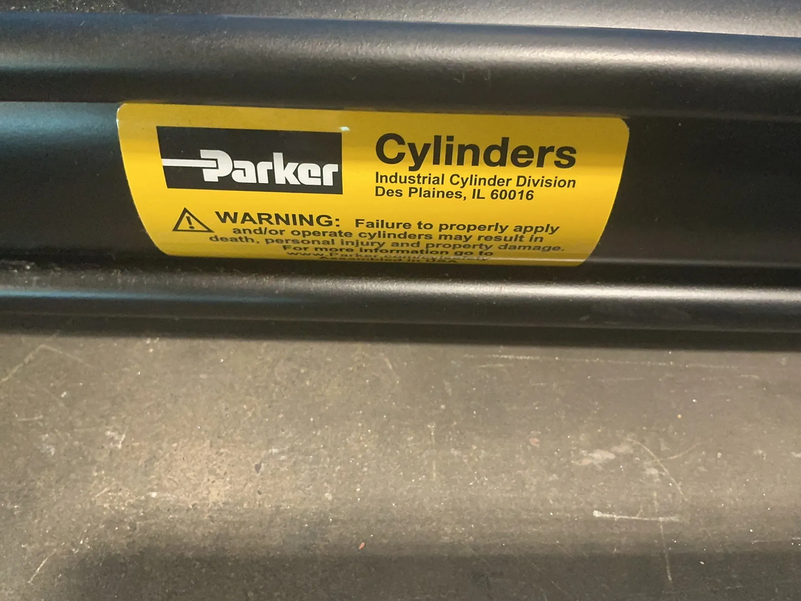PARKER CYLINDER 2.00CC2HRNAT1S19AC52.000