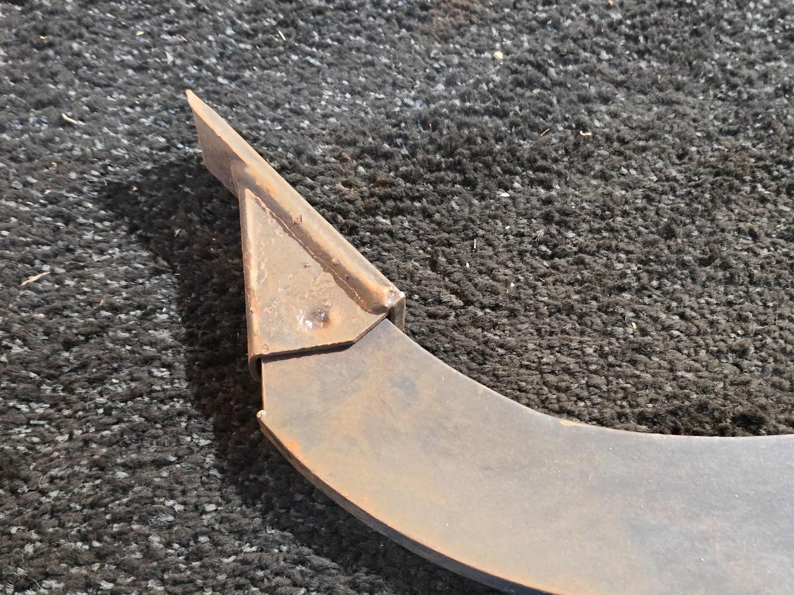 Box Blade 19.5-inch Ripper Shank 4 Hole Box Scraper Shank, Gray