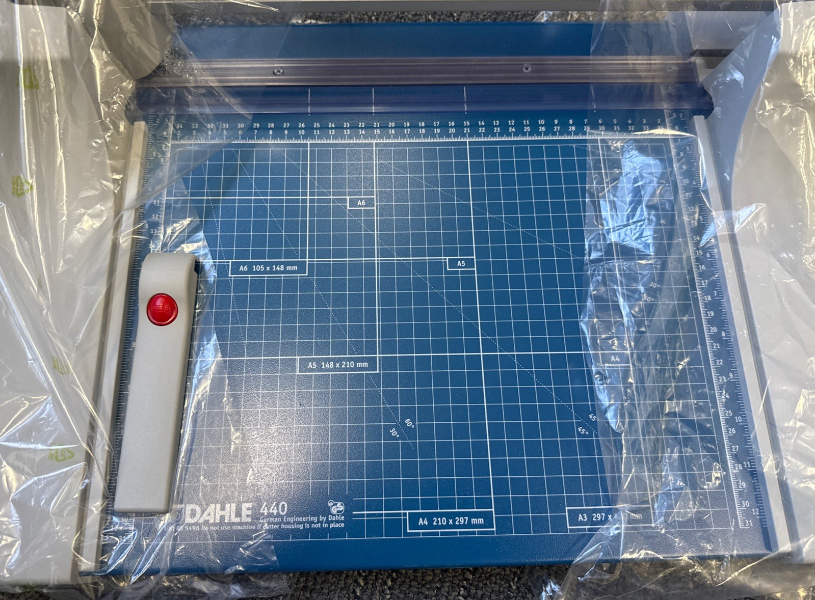 Dahle 440 Premium Rotary Trimmer, 30 Sheet Cap, 14 in Cut L, Self Sharpening