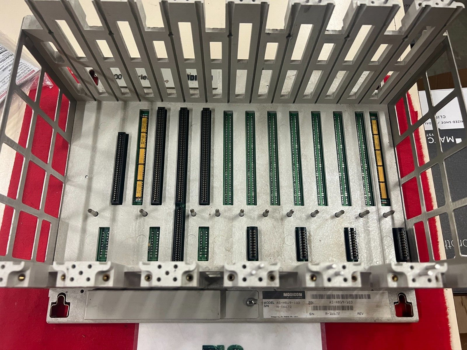 ASH819103 Excellent Modicon 800 Series Rack AS-H819-103