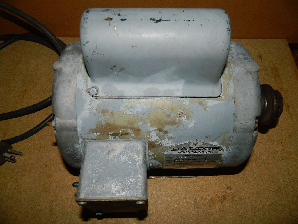 Baldor Industrial Motor Single Phase L1309 1HP 115/230 Volt 3450 RPM 5/8″ Shaft