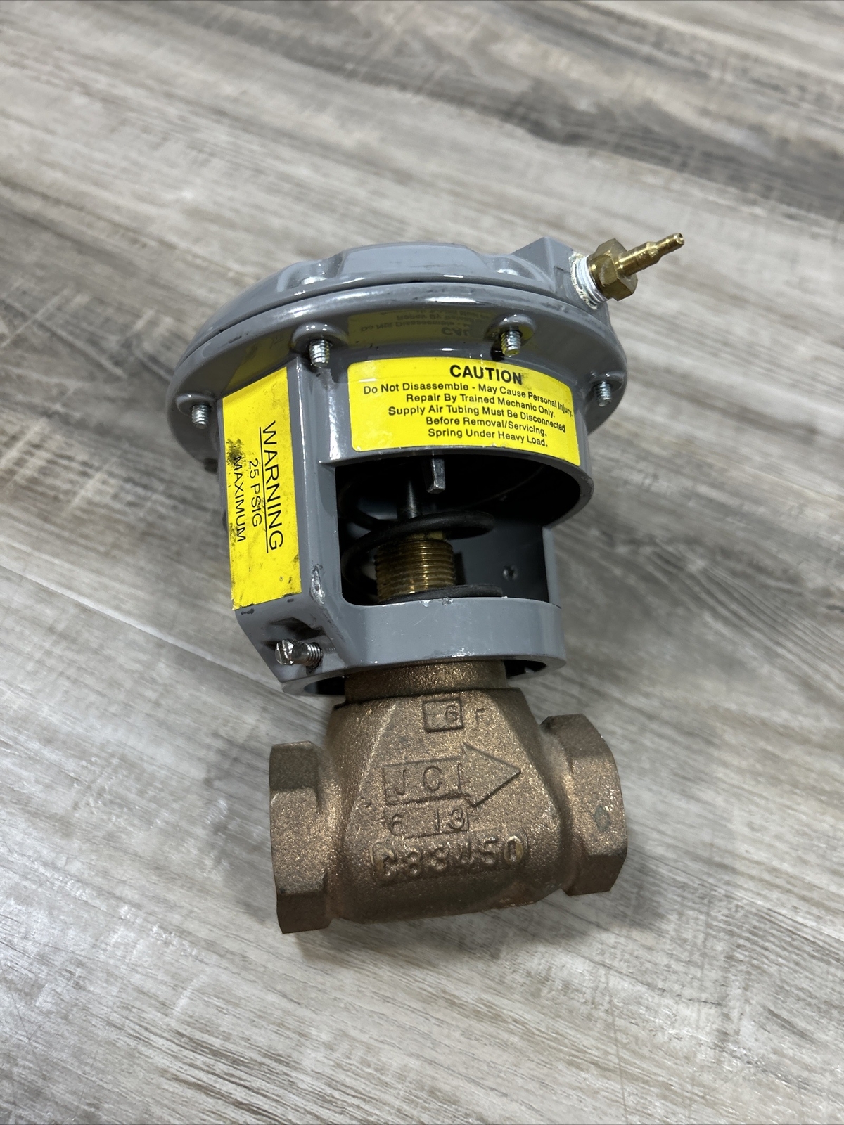 New Johnson Controls VG7441GT+3008E Globe Valve V-3000-8012 Diaphragm Actuator