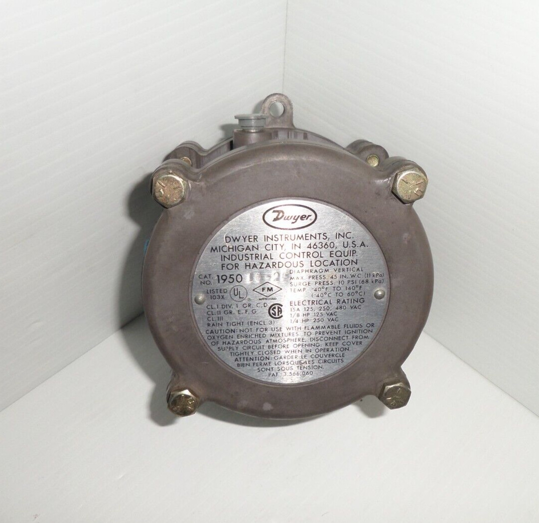 ⭐NEW IN BOX⭐ DWYER 1950-10-2F EXPLOSION PROOF PRESSURE SWITCH Shipped from USA⭐