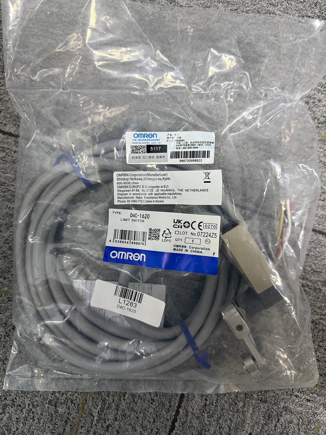 For Omron D4C-1620 D4C1620 Limit Switch 3M New In Box US Stock