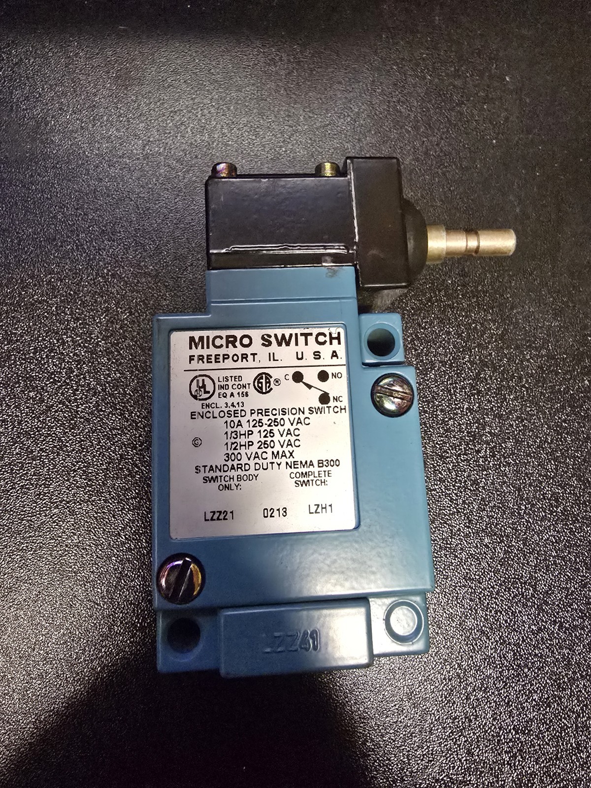 Honeywell Micro Switch LZH1-8E Enclosed Precision Switch