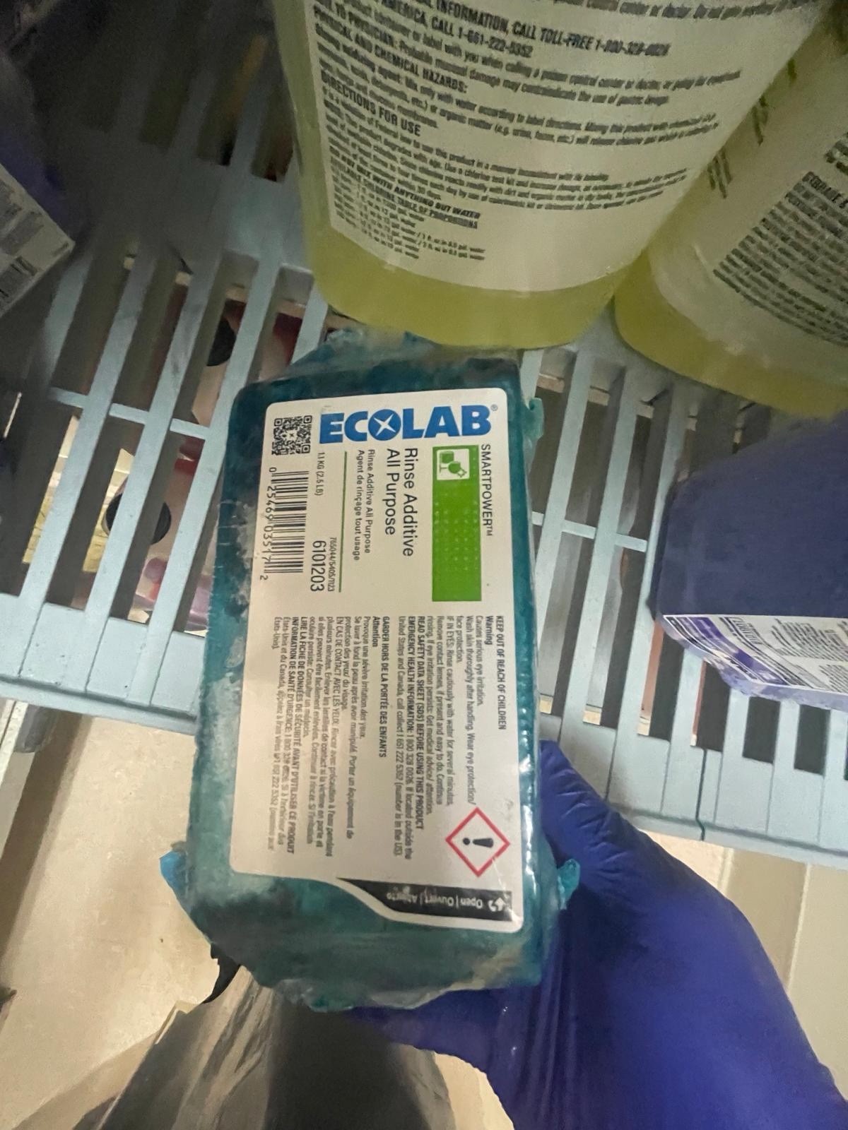 Ecolab Rinse Additive All Purpose 6101203 2.5lb / 1.1kg Nex