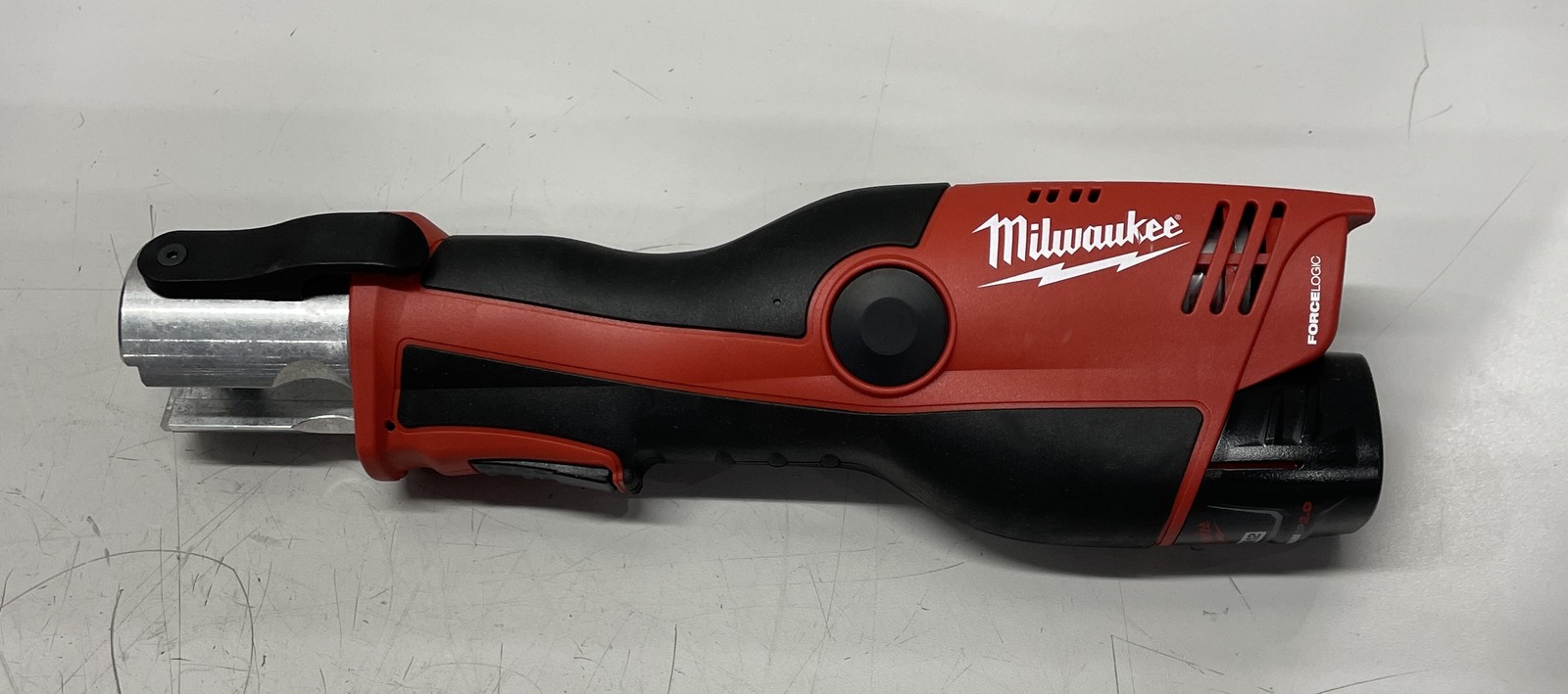 Milwaukee M12 12V Lithium-Ion Force Logic Cordless Press Tool Kit – 2473-22