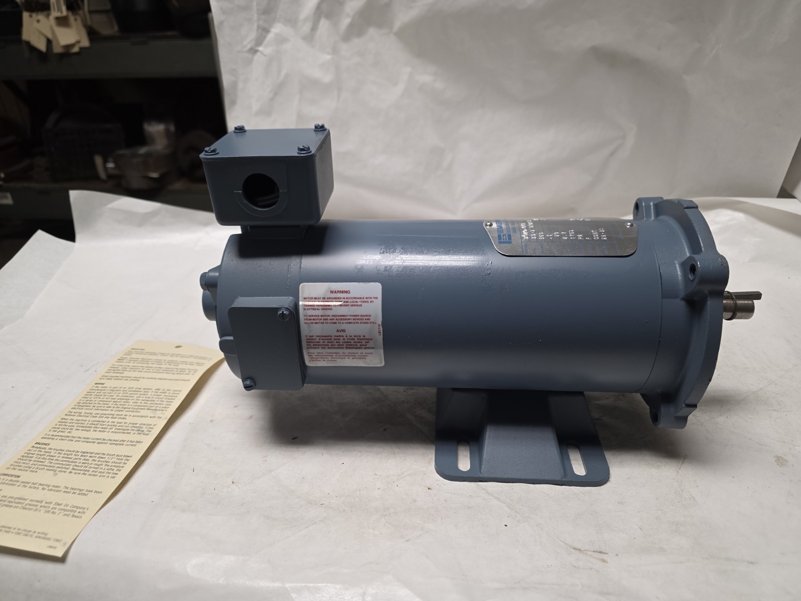 Baldor / Emerson Cat. 3120-411 1/2 Hp. DC Electric Motor 56C Fr. 90 V. 1750 rpm