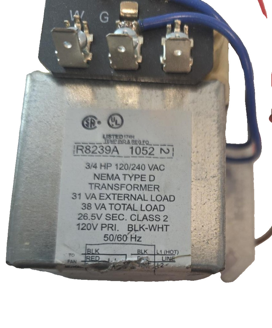 Honeywell R8239A1052 Fan Center Transformer Relay 120/240V Open Box