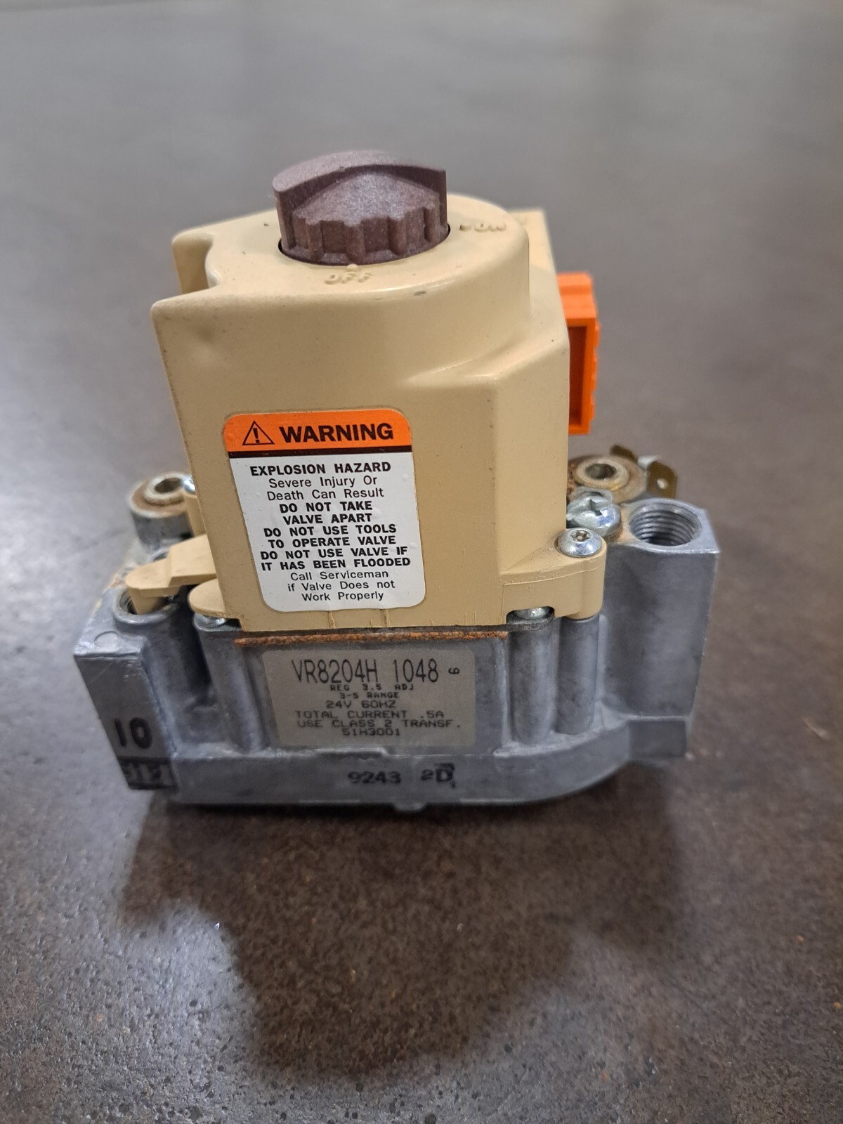 Honeywell VR8204H1048 Gas Valve Lennox Part# 51H3001 / VR8204H 1048 / 41K3501