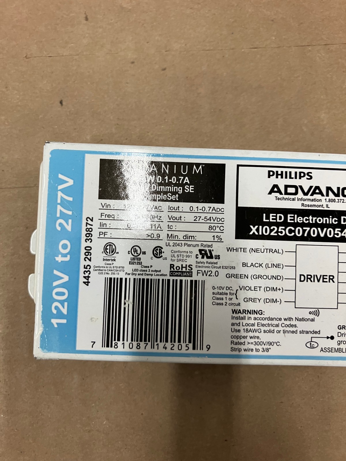 Advance XI025C070V054DSM5 LED Driver 25W 27-54V 100-700mA 120-277V Dimmable