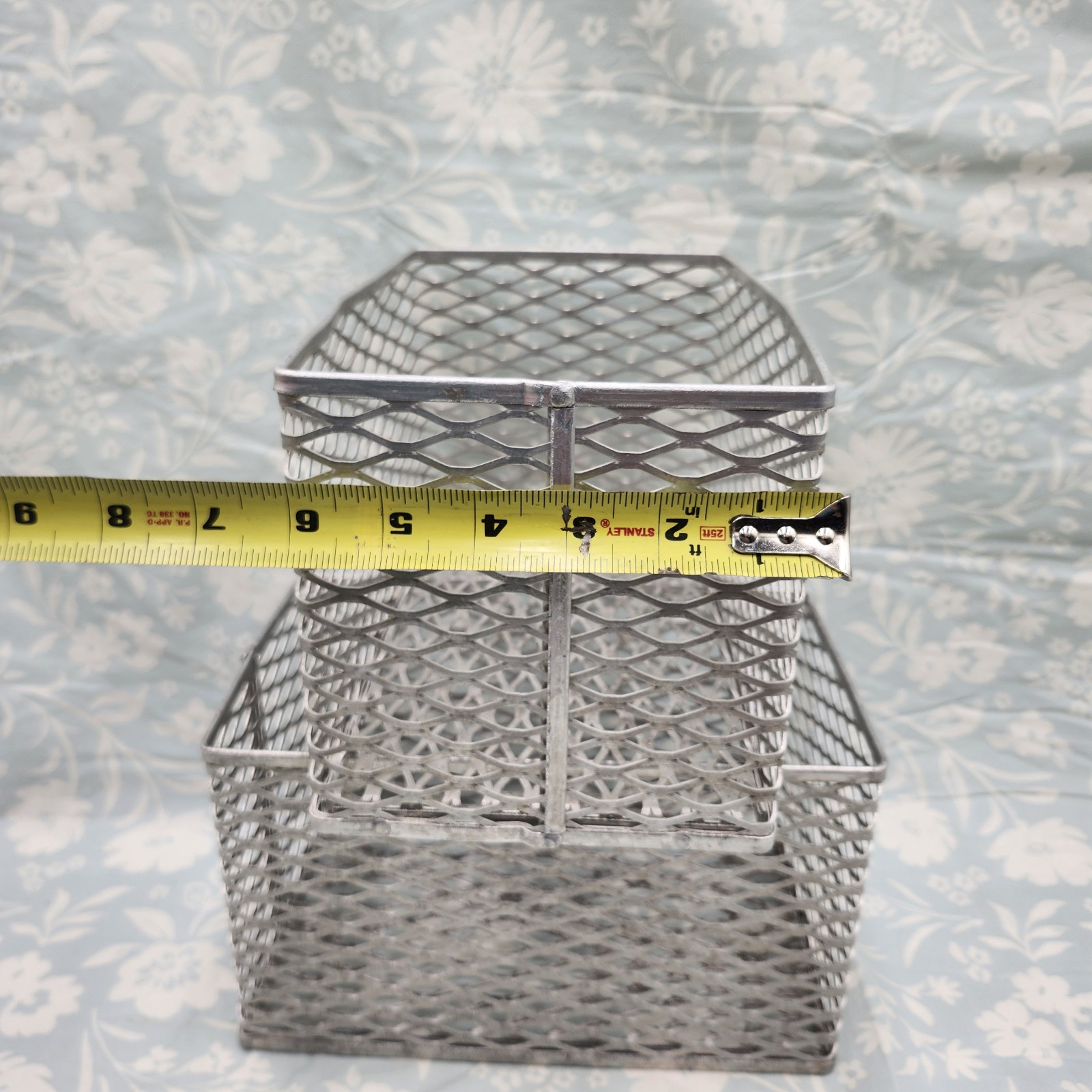 2 Fisherbrand Scientific Aluminum Cleansing stainless steel test tube basket