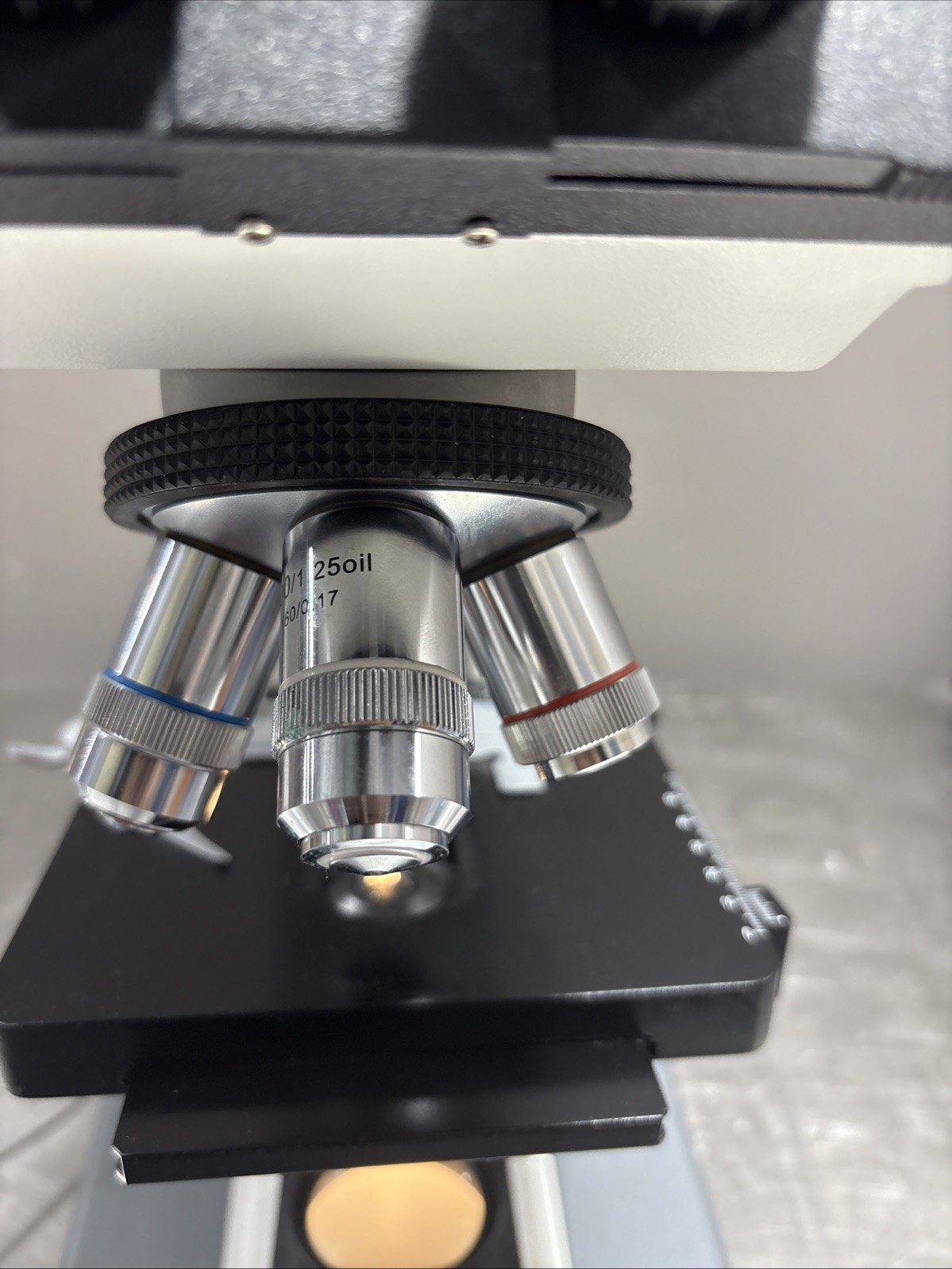 Boreal DMB1-223 Compound Microscope 4x 10x 40x 100x Objectives 57900-03