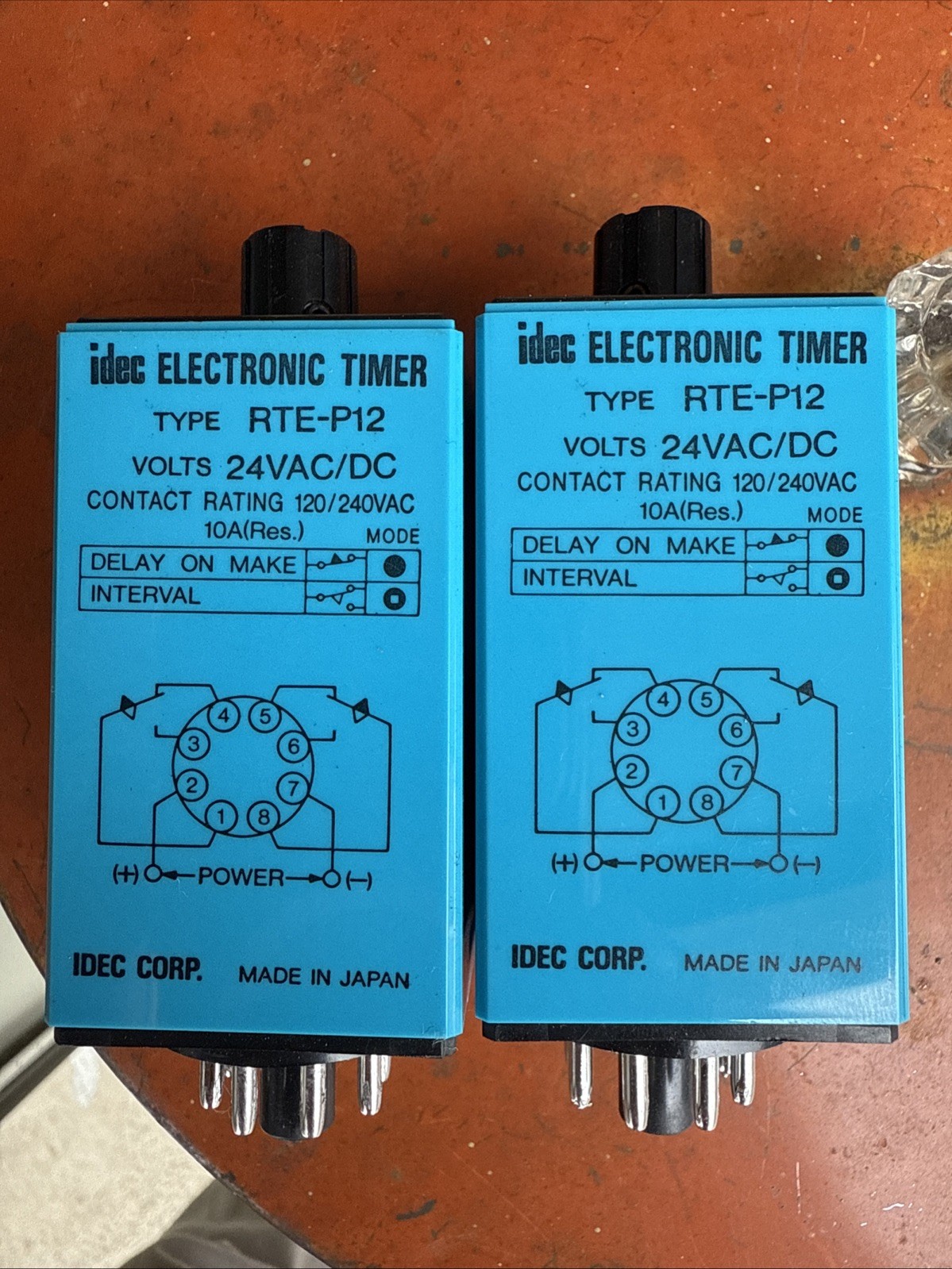 Idec RTE-P11 Electronic Timer RTEP11 10 Amp 120VAC Reversible Face Plate 8 Pin-2