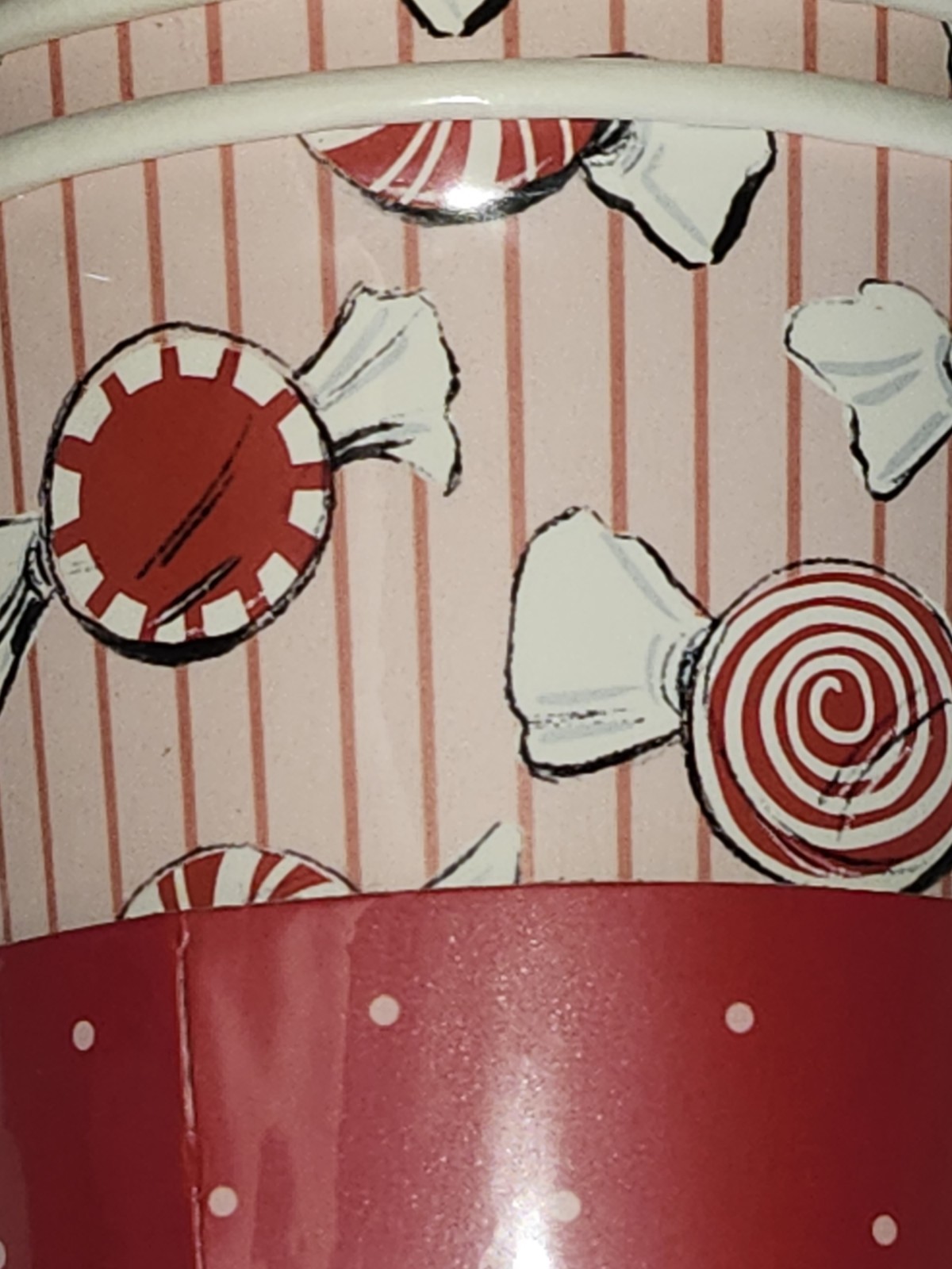 Punch Studio Set Of 12 Coffee Cups (16 Oz) With Sleeves And Lids Merry Christmas