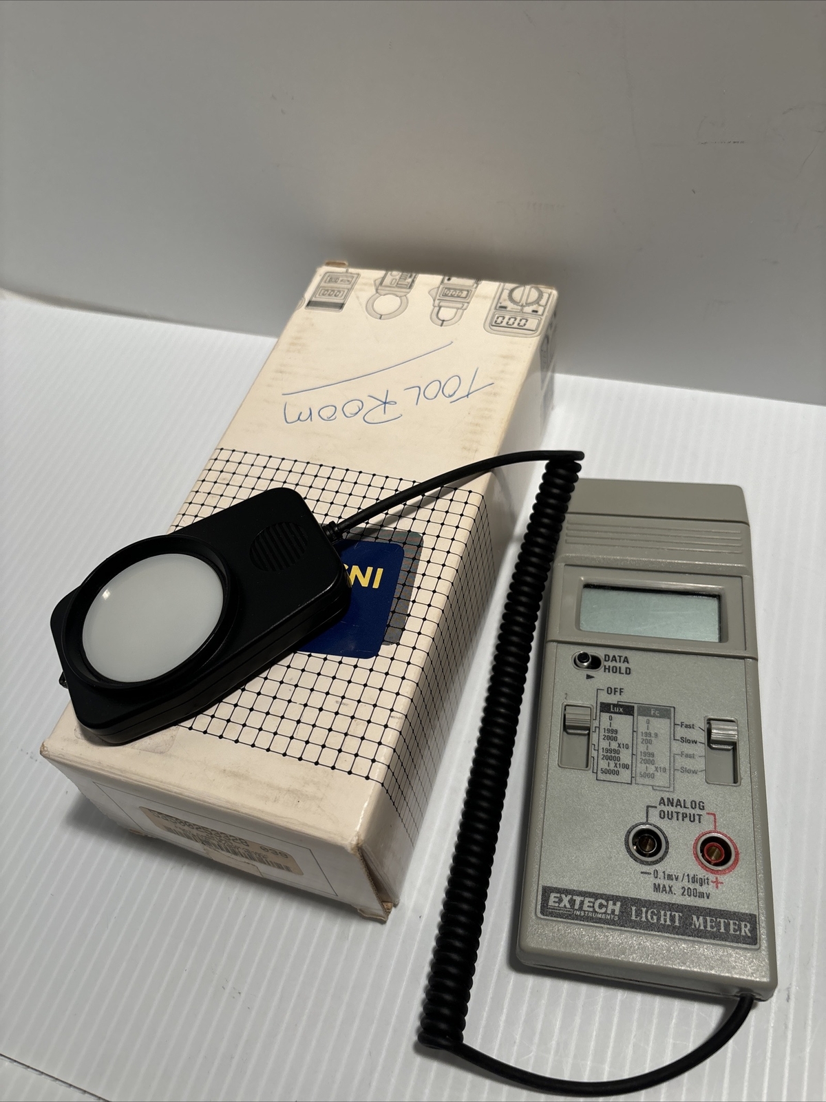 Extech Model 401025 Light Meter Used Excellent Condition (b12)