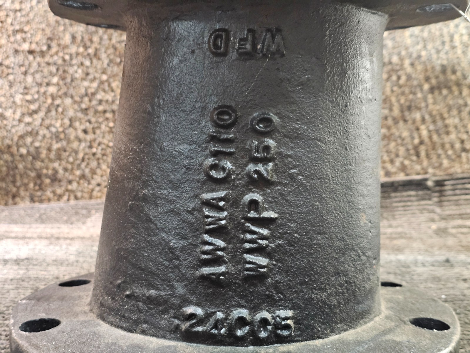 United 6in x 5in Concentric Reducer 150LB Duct Iron Flanged Pipe Fitting 250WWP