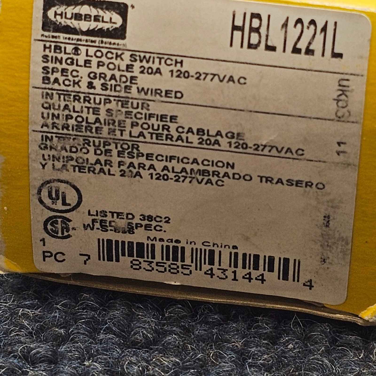 Hubbell HBL1221L: HBL Lock Switch, Single Pole 20A 120-277VAC, Back & Side Wired