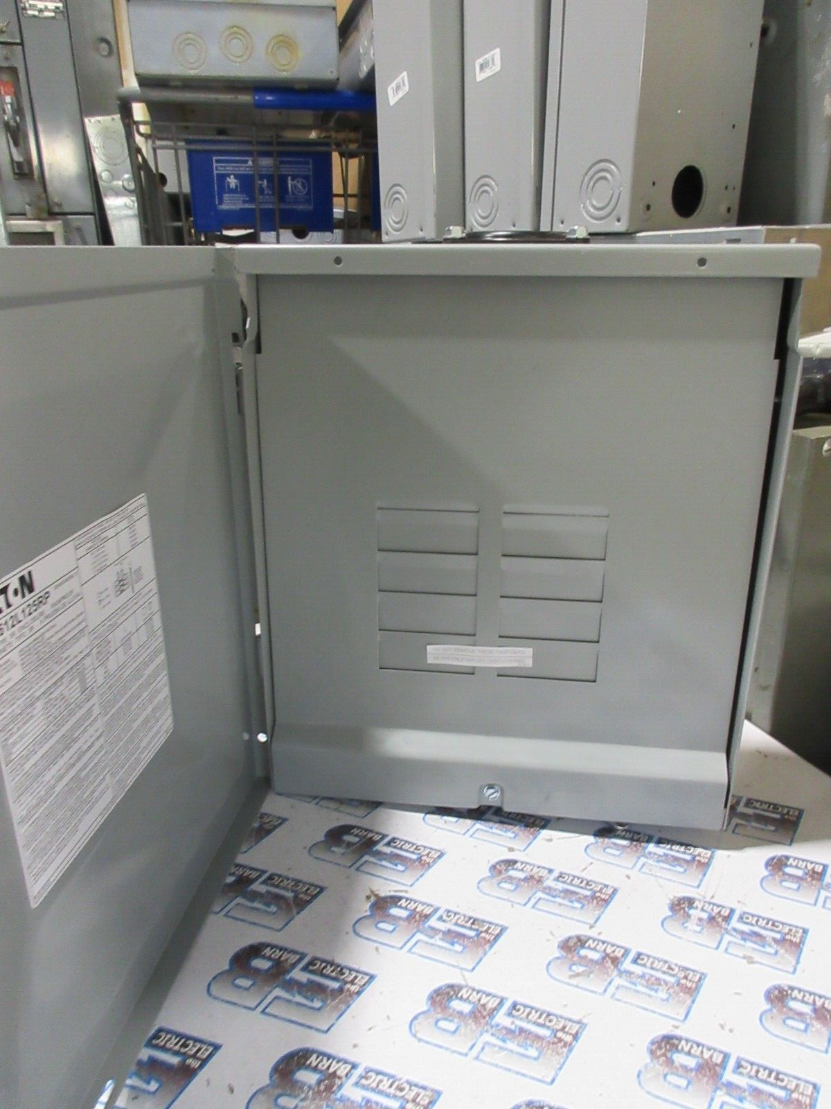 CH/EATON BR612L125RP, 125A MLO, 120/208V, 1PH3W, N3R, 6/12 CKT Load Center-E3036