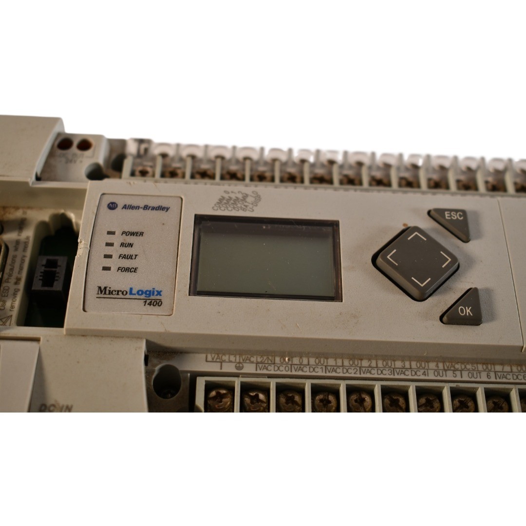 Allen Bradley 1766-L32BWA MicroLogix 1400 PLC 120/240V AC 32-Point