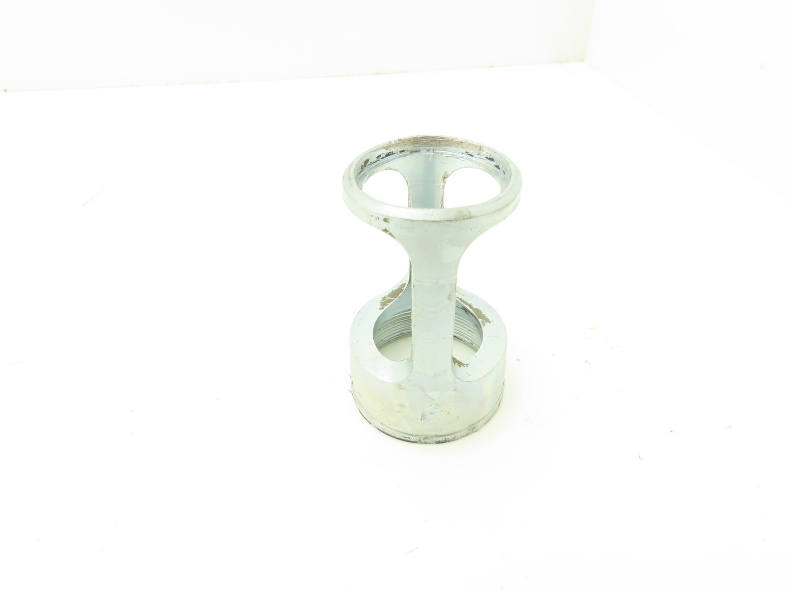 Graco 15M520 Piston Guide for L200CS Check-Mate 200cc Severe Duty Pump