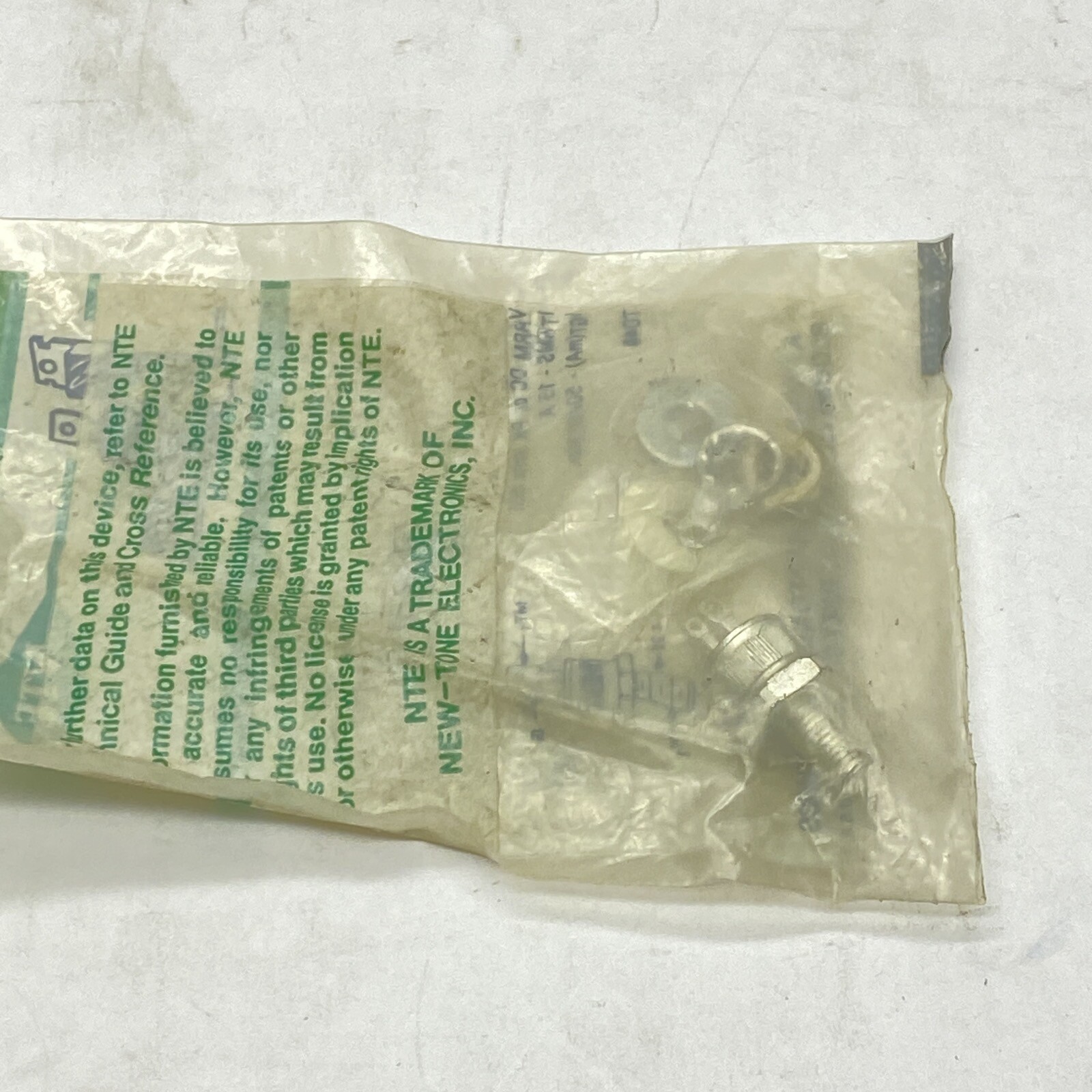 NEW NTE Thyristor Triac 600V 15A 50/80Ma Max 5677
