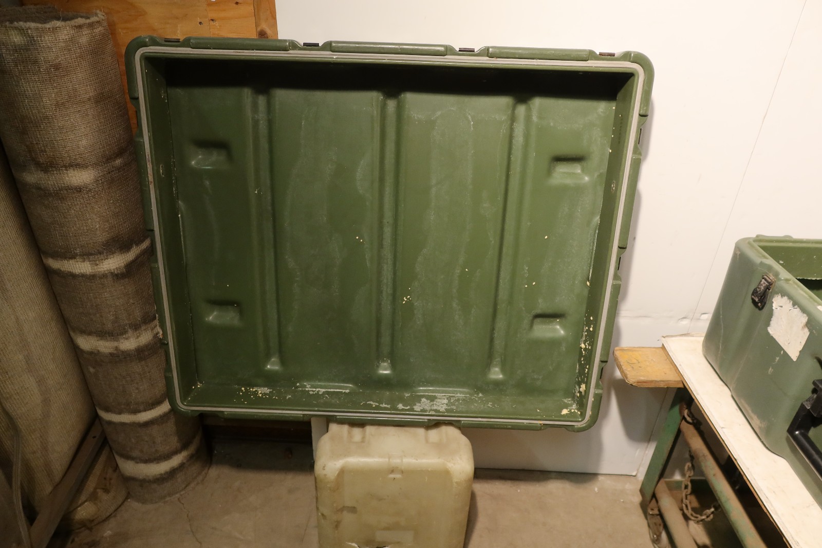 Hardigg Pelican Single Lid Hard Case AL3428-1004 Expedition Duty 37x31x16