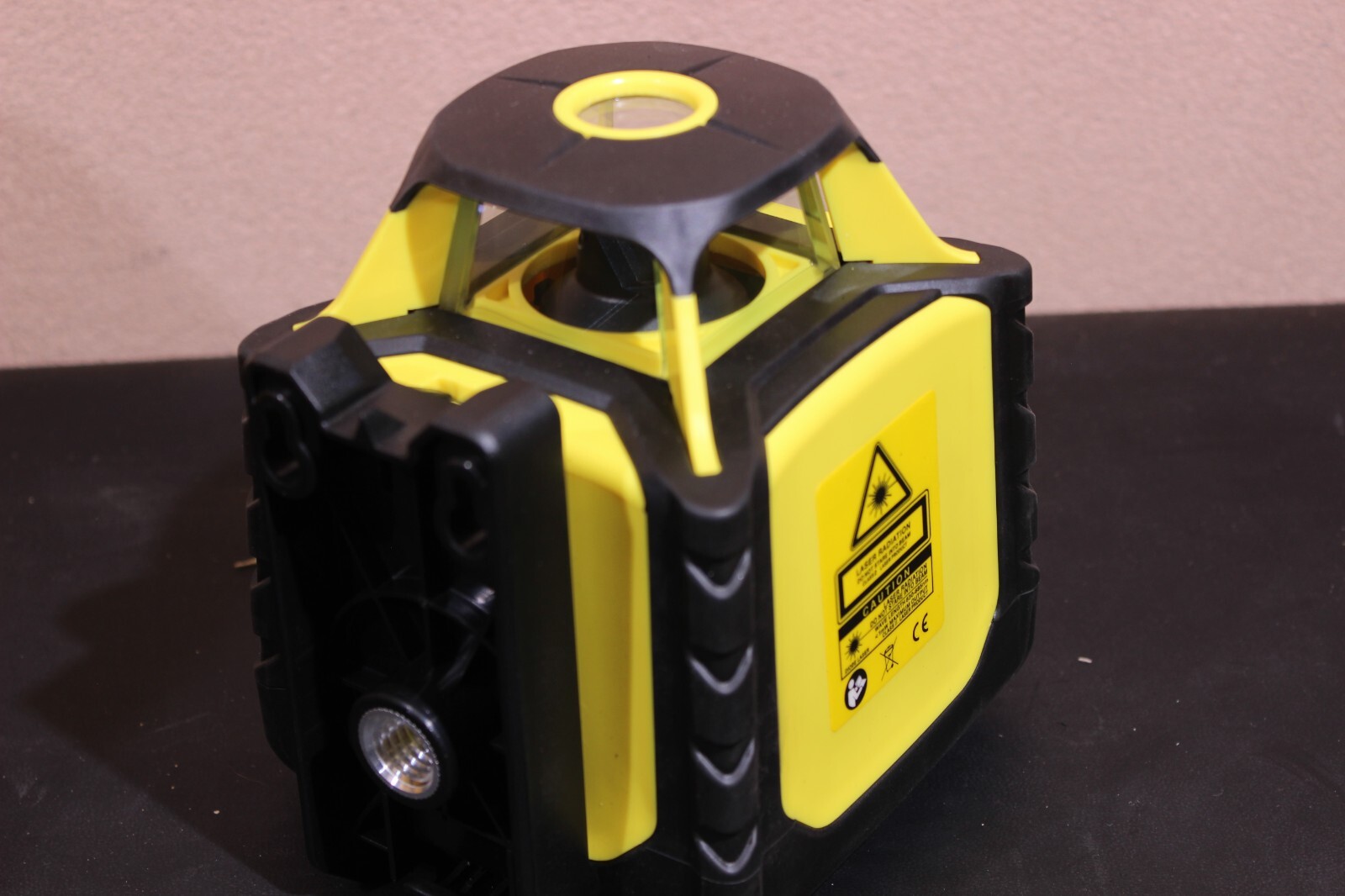 Horizontal Vertical Red Beam Rotary Laser Level with Receiver and Remote